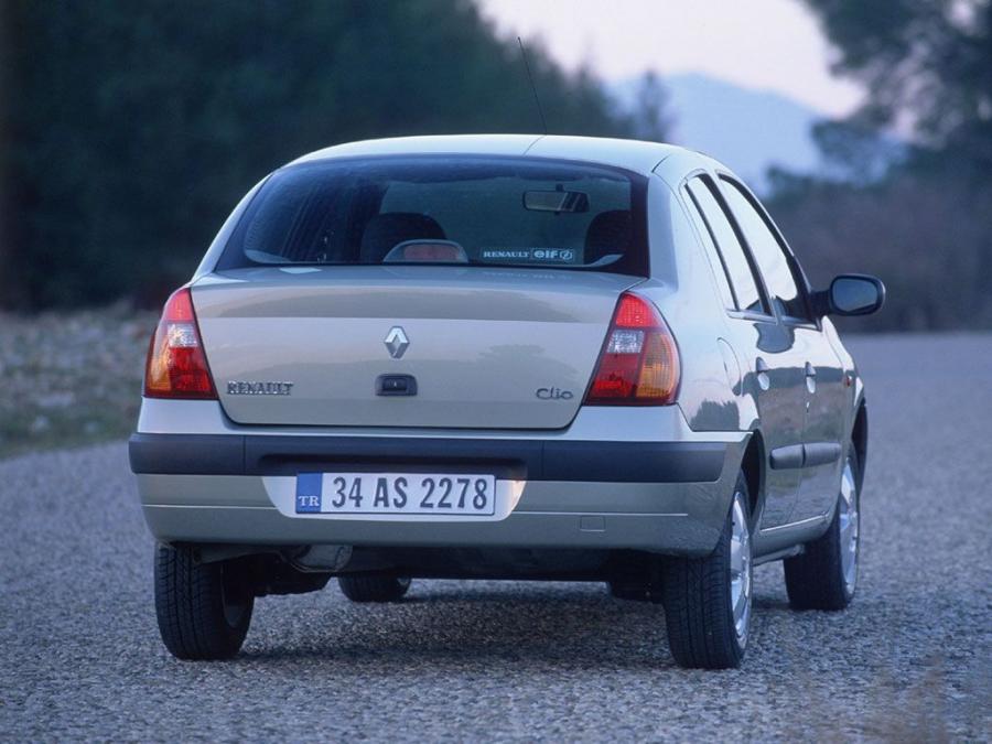  Renault Clio Symbol 2001 года  (фото 8 из 12)